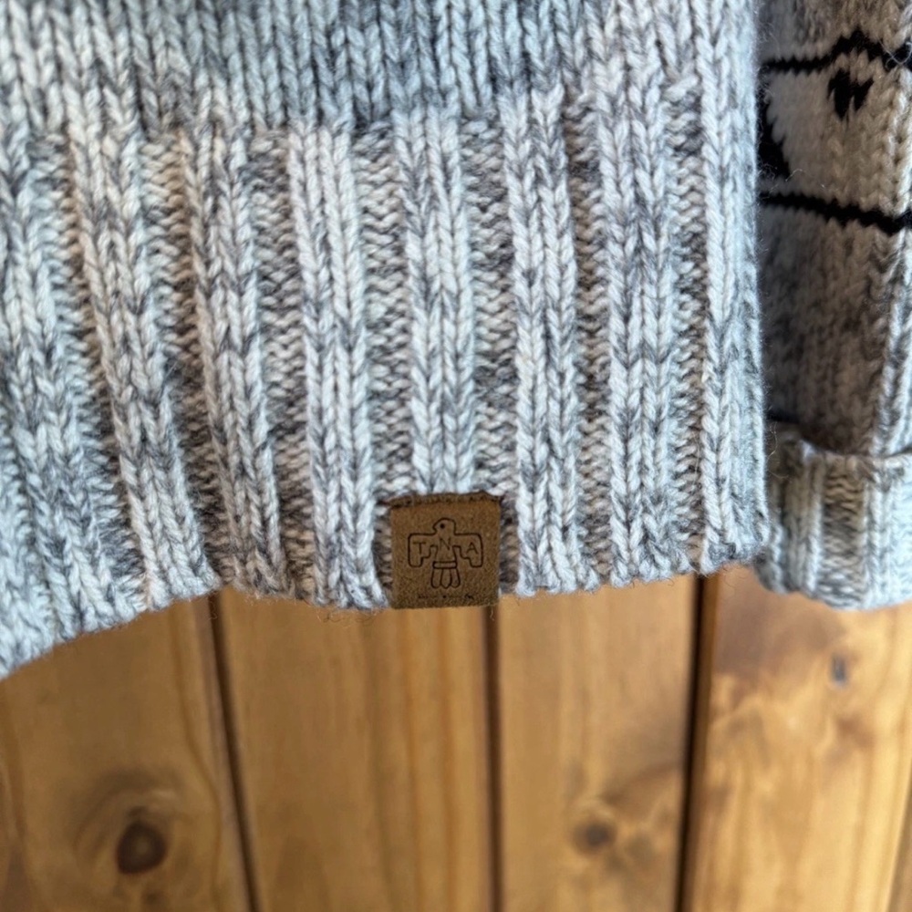 TNA Gray and Black Patterned Cardigan - Picture 4 of 4
